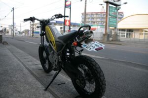 やっトリッカー