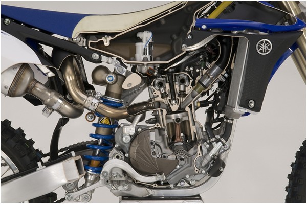 ‘2010YZ450Fカットモデル